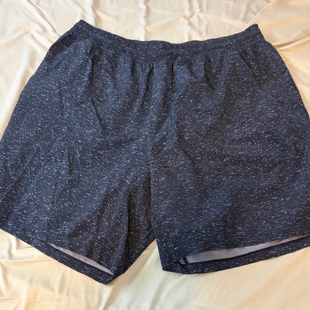 Lululemon Athletica Men's Dark blue Speckled linerless 9” inseam Shorts